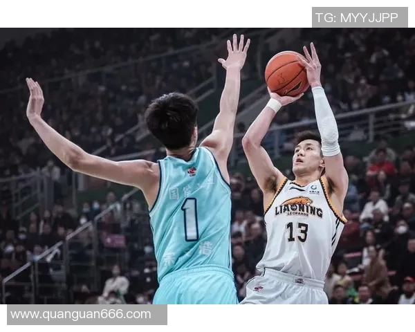 CBA精彩对决辽宁队与青岛队比赛录像回放全程回顾与精彩瞬间分析