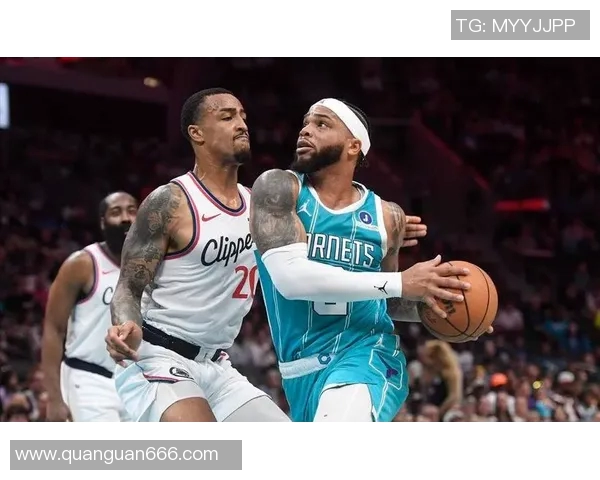 中国赛快船对阵黄蜂精彩回放全程回顾与赛后分析