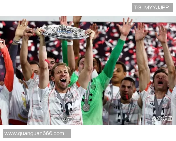 足球明星高清大尺寸照片欣赏与收藏推荐让你领略球场风采与魅力 足球明星高清大尺寸照片欣赏与收藏推荐让你领略球场风采与魅力