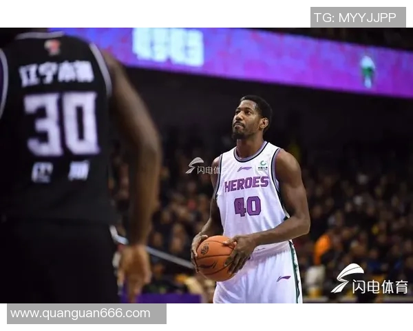 东门篮球明星闪耀赛场引领青春热潮展现无限可能